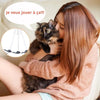 Chat dans les bras de sa maîtresse avec une bulle "Je veux jouer à ça !!!" – Jouet Souris Pour Chat.