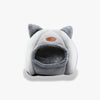 Vue frontale de la Niche Chat Intérieur Igloo Chat vide sur fond blanc.
